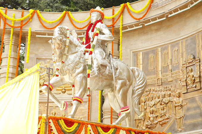 Basaweshwara Statue at Vidhana Soudha Bangalore.
